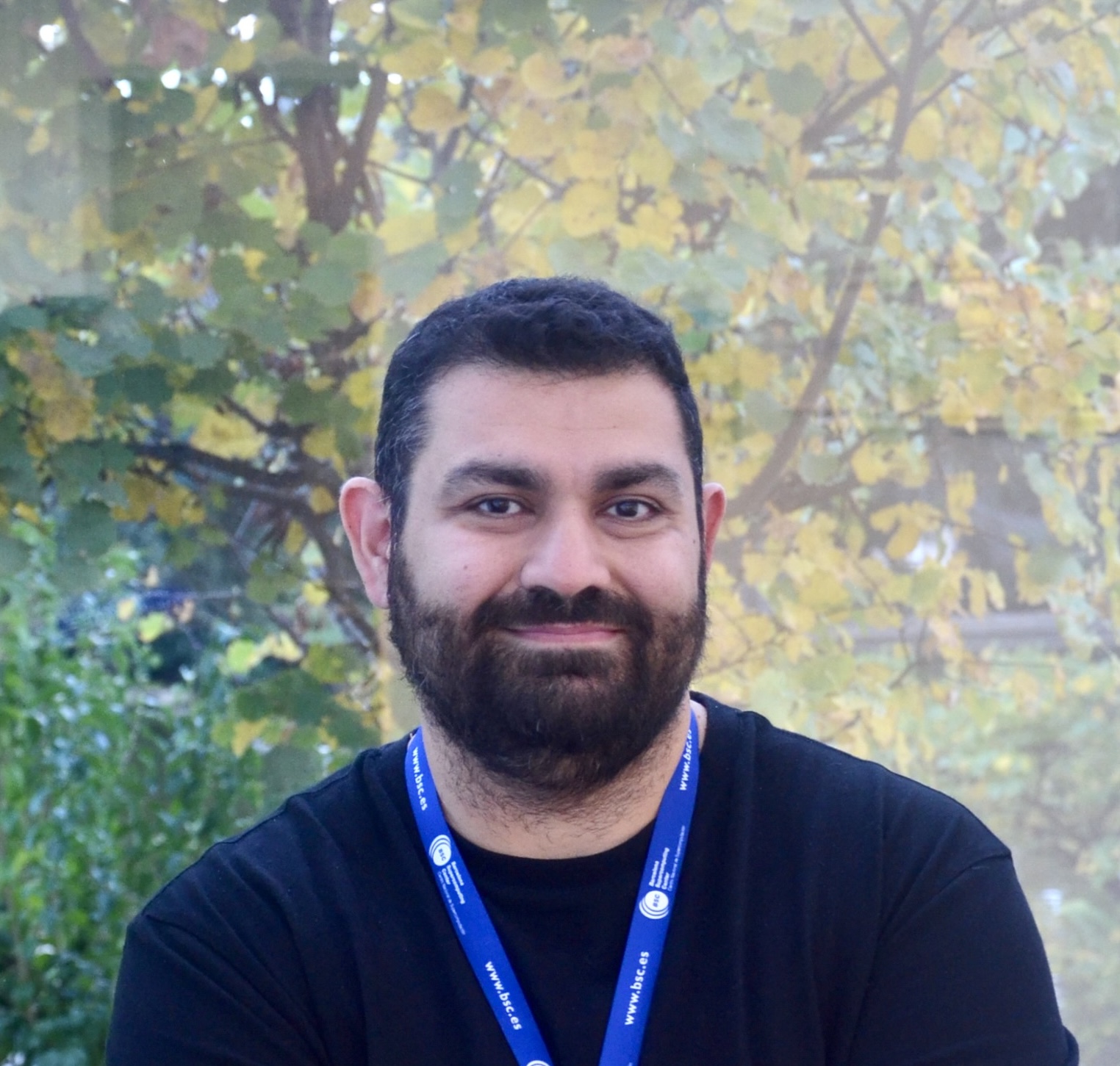 Photo of Amirpasha Mozaffari